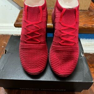 UA RED CHARGED TS